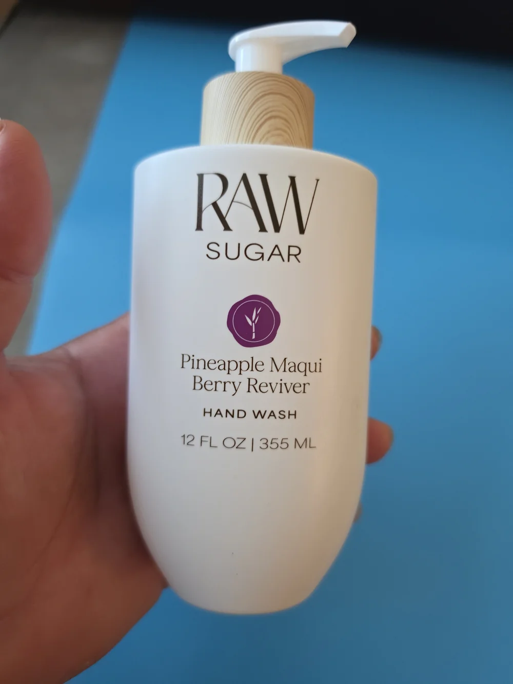 RAW Sugar Pineapple Maqui Berry Reviver Hand Wash - White - Picture 5 of 5